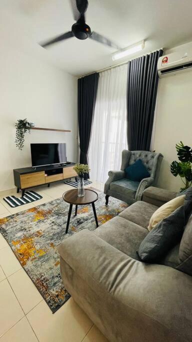 Klia Homestay Apartment - 2 Room Sepang Eksteriør bilde